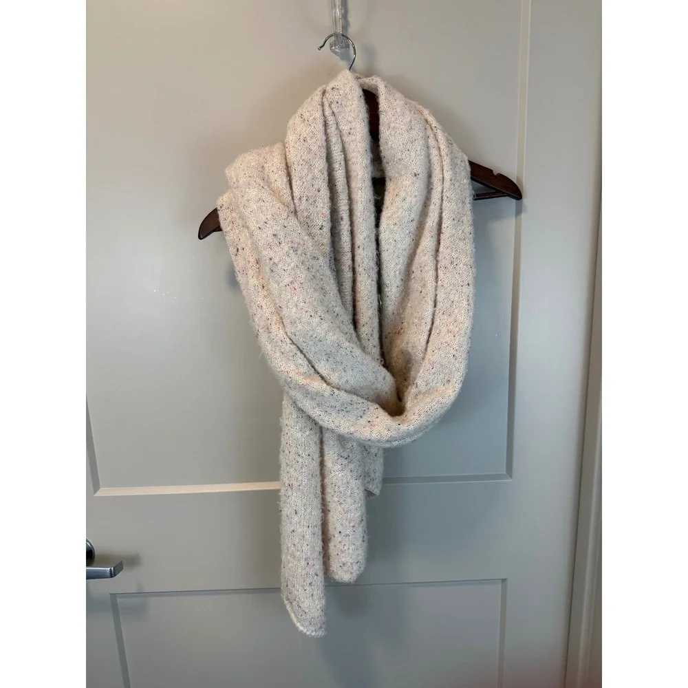 By Anthropologie‎ Multicolor Flecked Oatmeal Ivory Long Scarf Cozy Plush Wrap